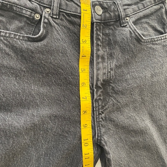 Reformation Women's High Rise Straight Leg Raw Hem Jeans Black Wash Size 27 - Picture 12 of 13